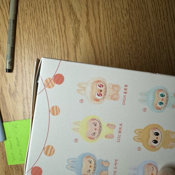 SOLD: Labubu have a seat zizi - Picture 7 of 7